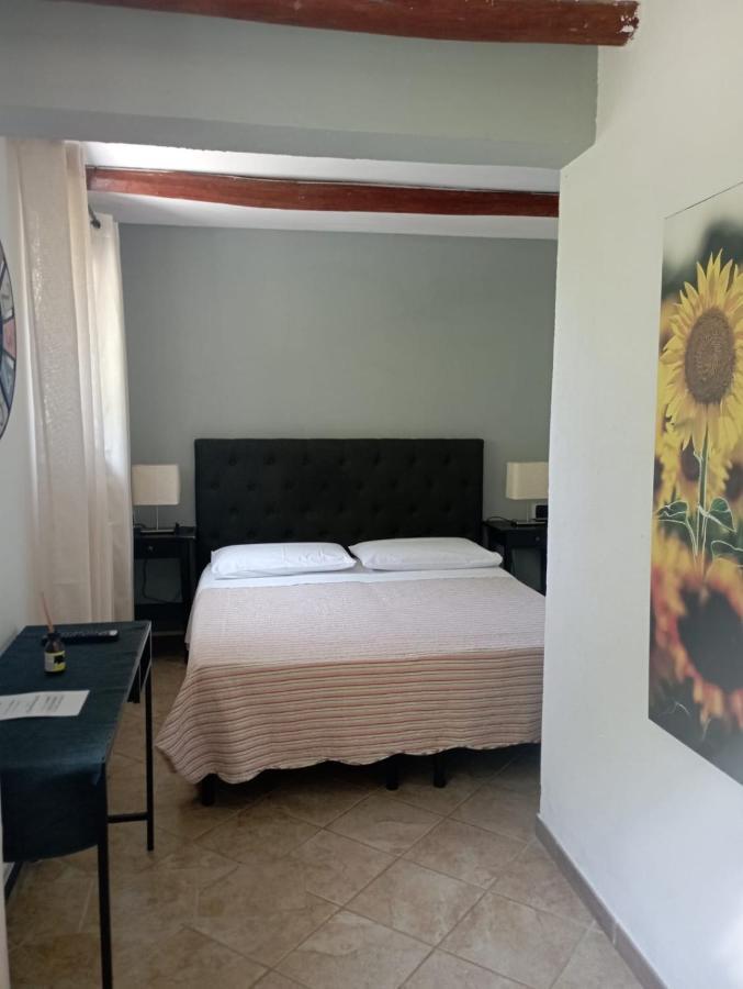 Il Girasole Bed & Breakfast Semorile Exterior photo