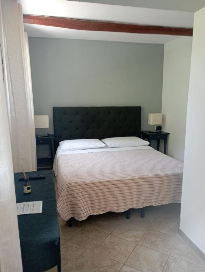 Il Girasole Bed & Breakfast Semorile Exterior photo